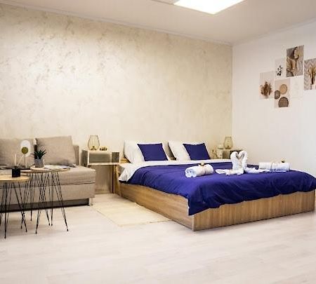 Center Cozy Apartment Subotica Luaran gambar