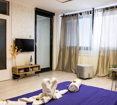Center Cozy Apartment Subotica Luaran gambar